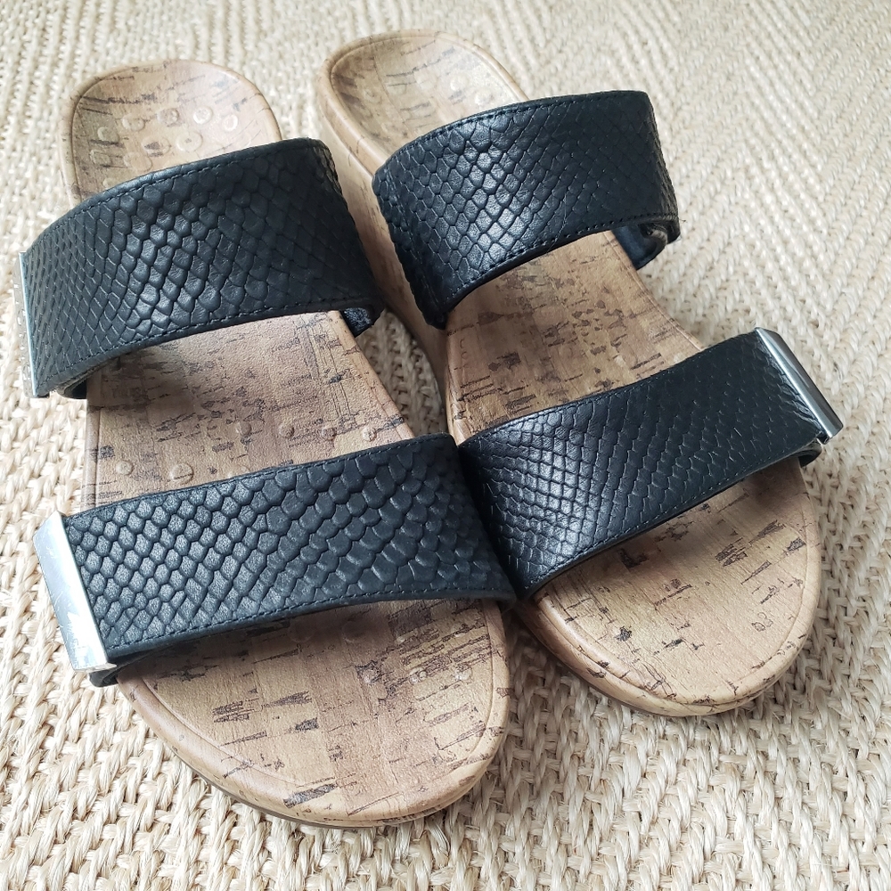 Vionic Black Cork Wedge Sandals - Picture 2 of 12